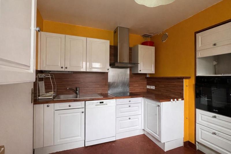 Maison - 145 m² - 6 pièces