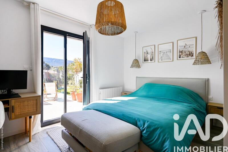 Maison - 110 m² - 4 pièces
