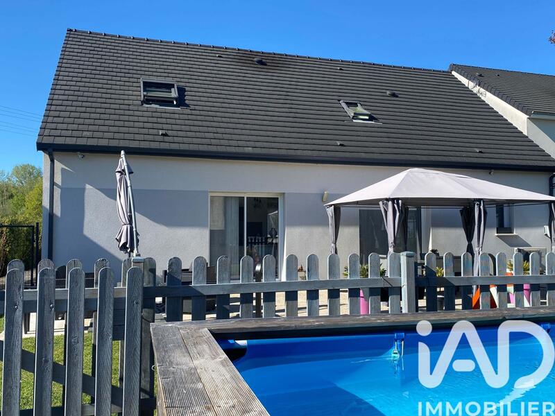 Maison - 135 m² - 6 pièces