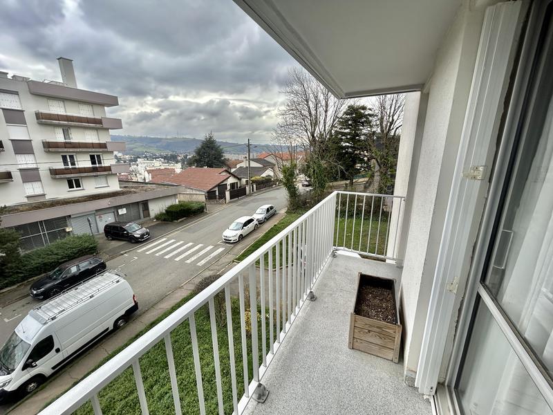 Appartement - 99 m² - 5 pièces