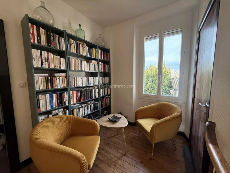 Maison - 215 m² - 7 pièces