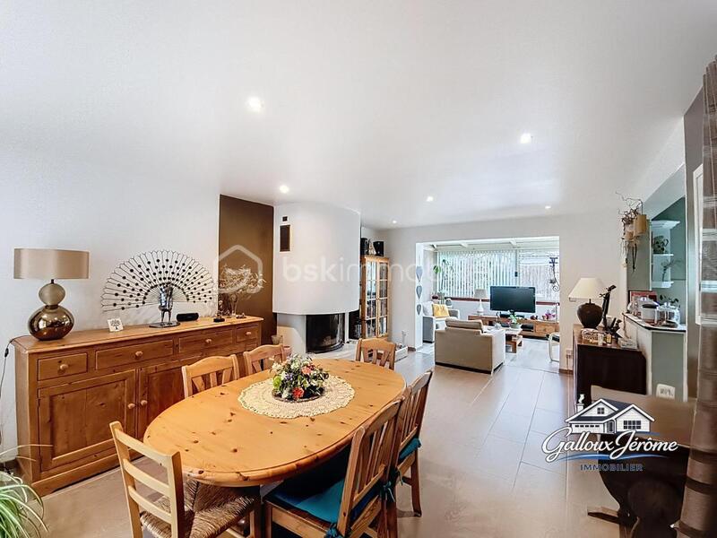 Maison - 142 m² - 7 pièces