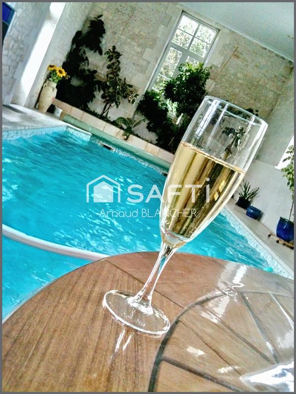 Maison de maîtres - 620 m² - 18 pièces