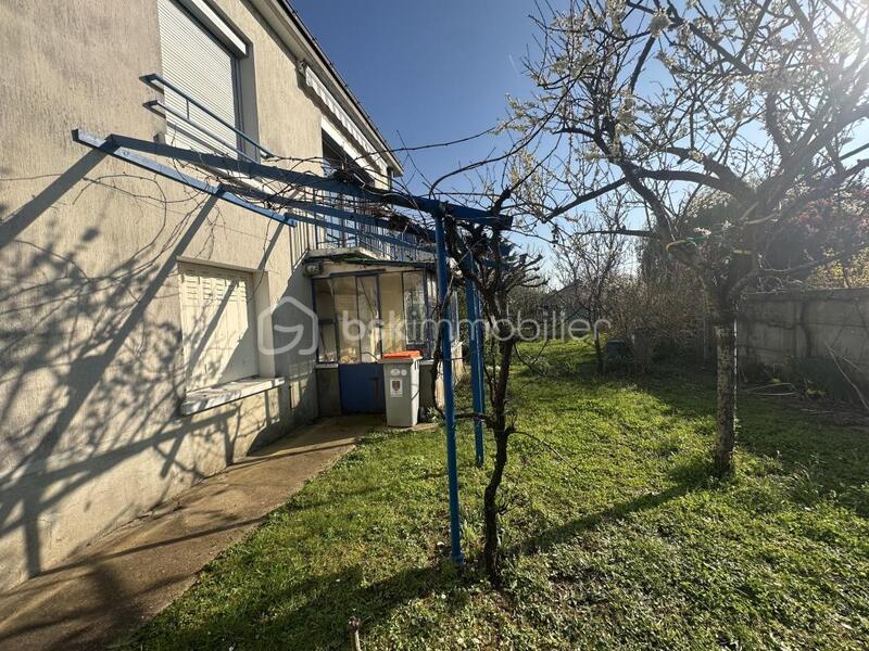 Maison - 85 m² - 4 pièces