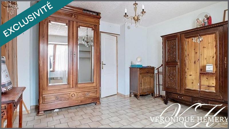 Maison - 99 m² - 6 pièces