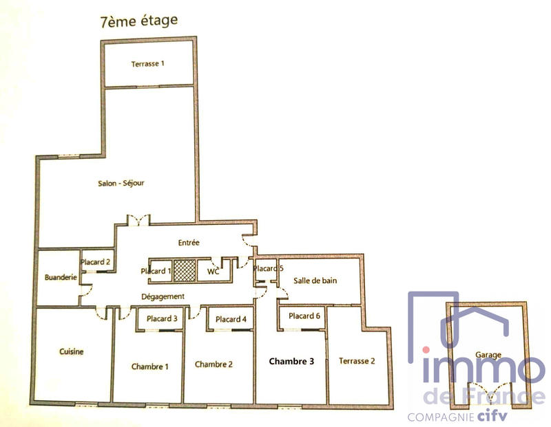 Appartement - 105 m² - 5 pièces