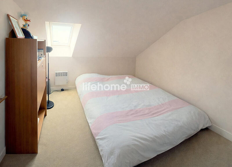 Maison traditionnelle - 94 m² - 5 pièces