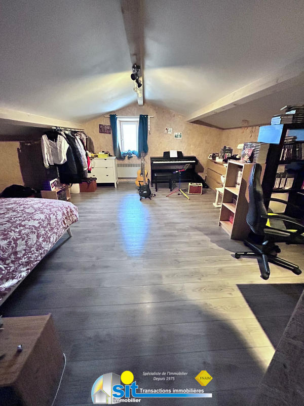 Maison - 150 m² - 5 pièces