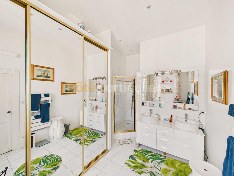 Maison - 188 m² - 5 pièces