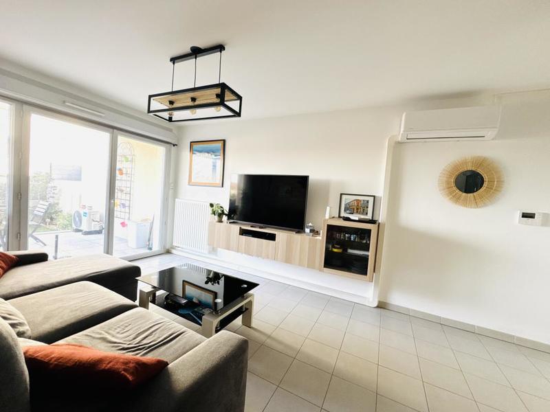 Appartement - 57 m² - 3 pièces