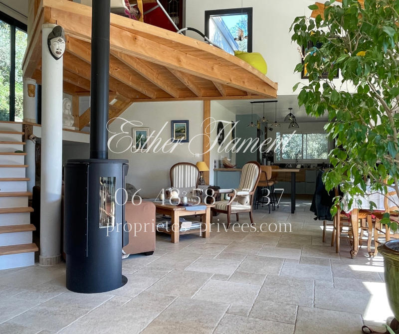 Maison - 140 m² - 5 pièces